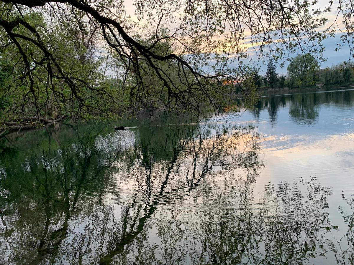 Masseria Moriello - lago di Telese Esterno foto